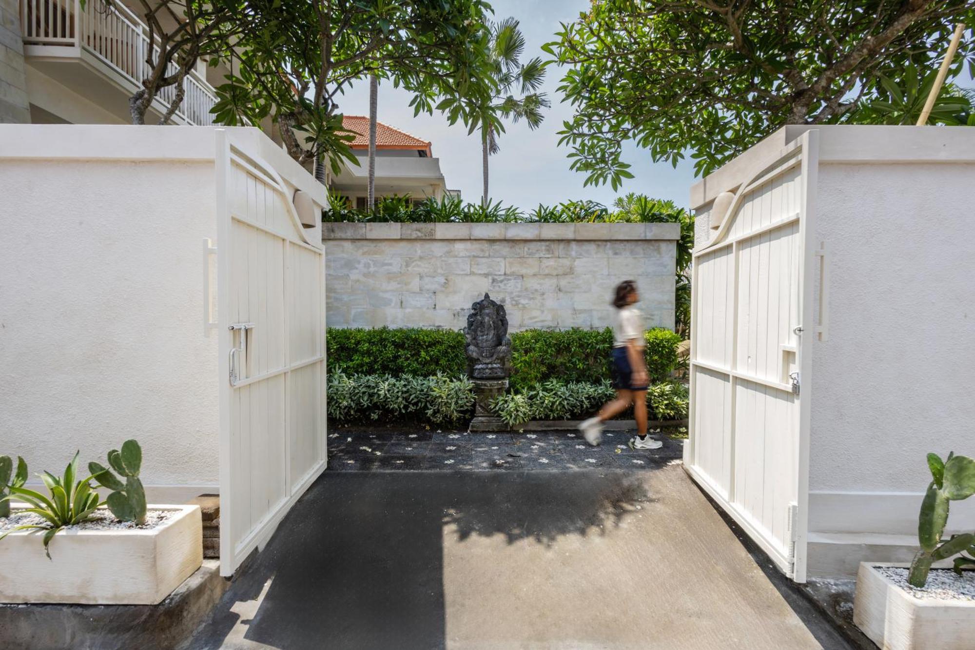Hotel Kalm Bali Canggu Exteriér fotografie